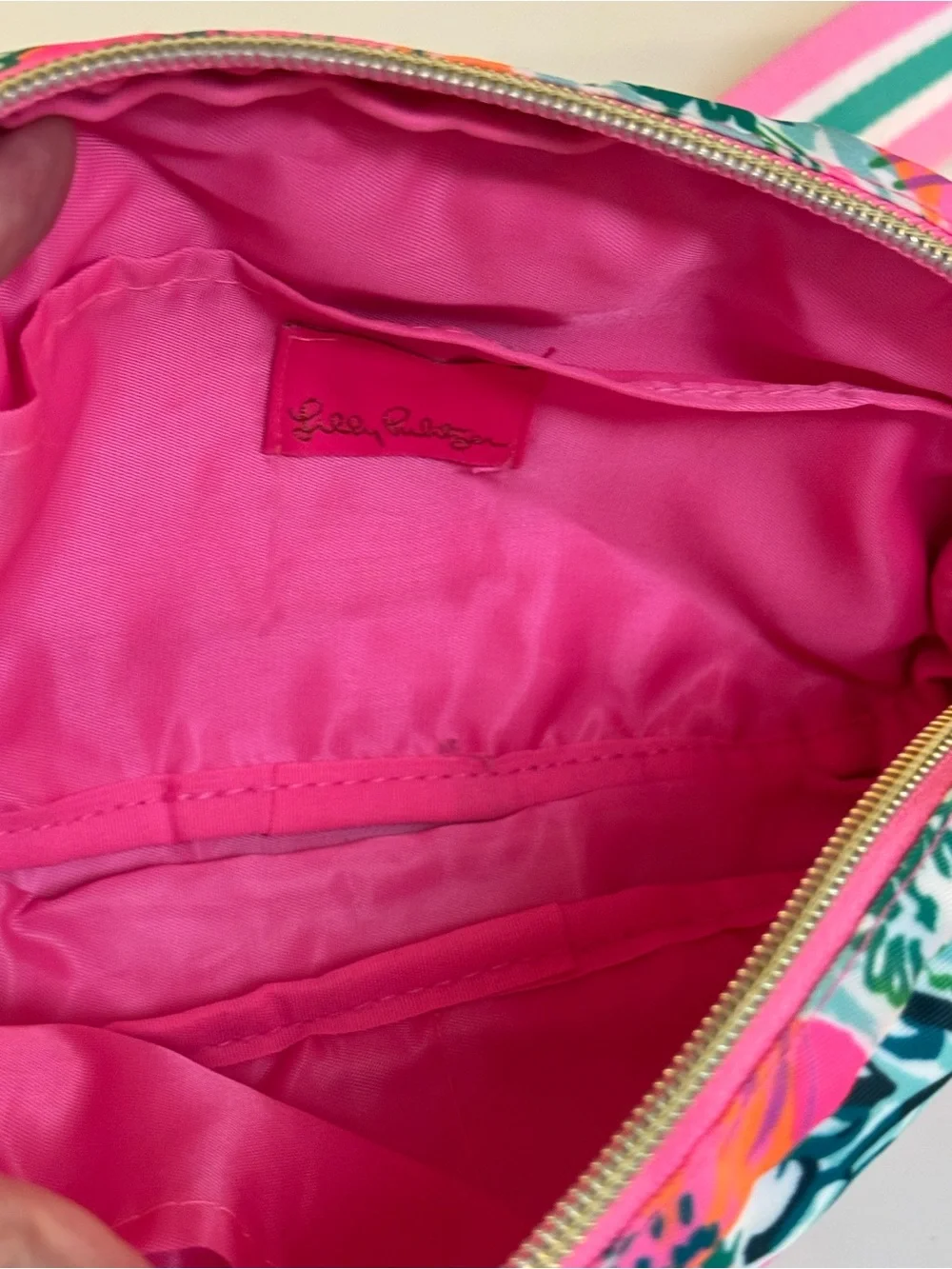 🩷 NWOT LILLY PULITIZER PRINTED BELT BAG AND SOLEIL PINK PERFECT POPPY!!